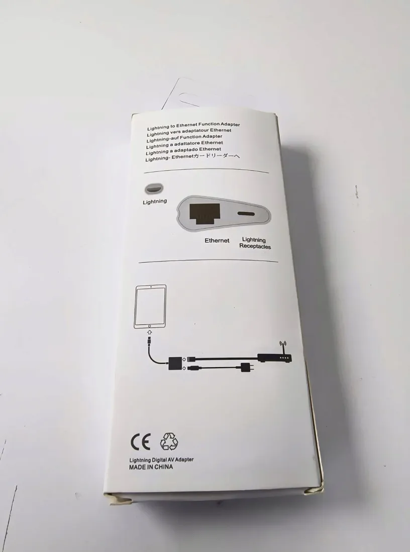 adapter-dla-iphone-lightning-do-ethernet-100-mbps-ios-15-bialy