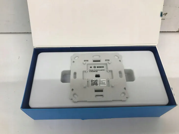 bosch-smart-home-light-control-sterownik-oswietlenia-marka-bosch