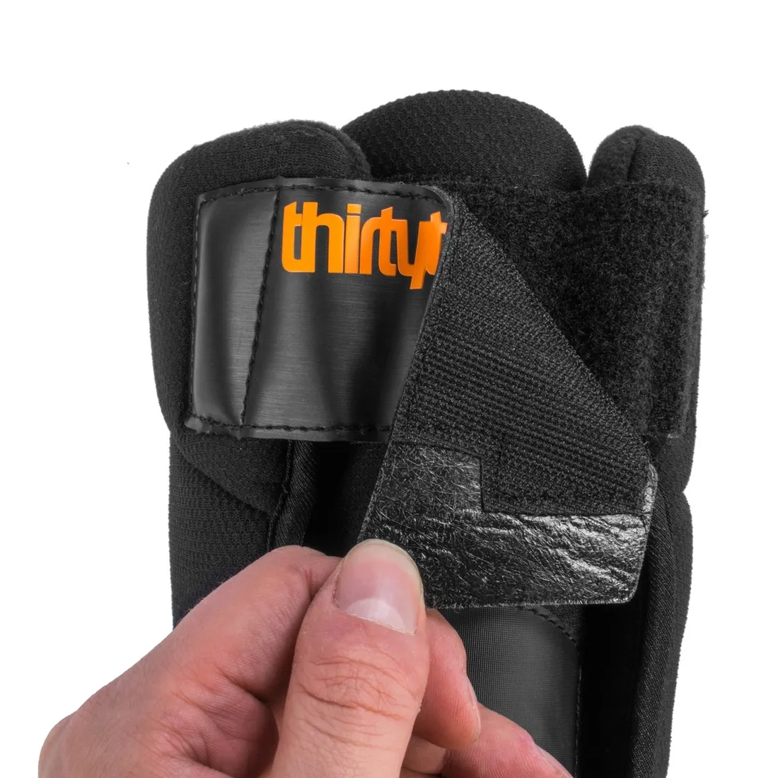 buty-snowboardowe-thirtytwo-lashed-425