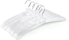 wieszaki-satynowe-wyscielane-amber-home-43-cm-biale-10szt