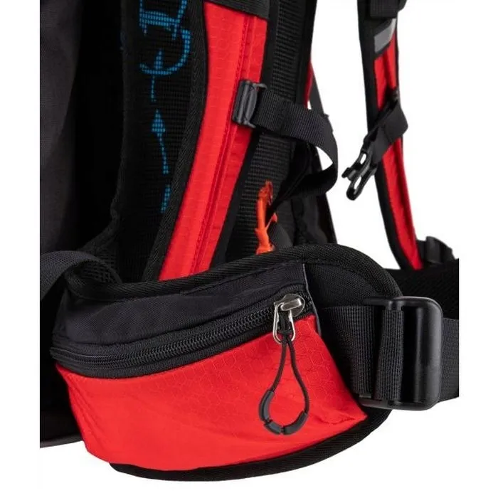 plecak-pitbull-30-l-czerwony-cechy-dodatkowe-elementy-odblaskowe