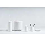 zone-denmark-ume-kubek-na-szczoteczki-szary-331925-linia-basic