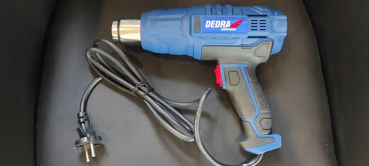 opalarka-dedra-ded7976-2000-w-230-v-600-c-informacje-dodatkowe-regulacja-temperatury