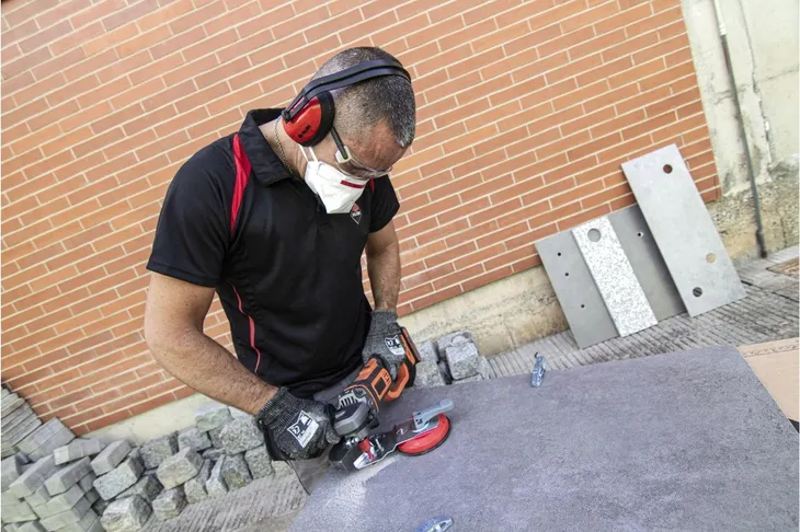 otwornica-rubi-8-mm-waga-z-opakowaniem-0-3-kg