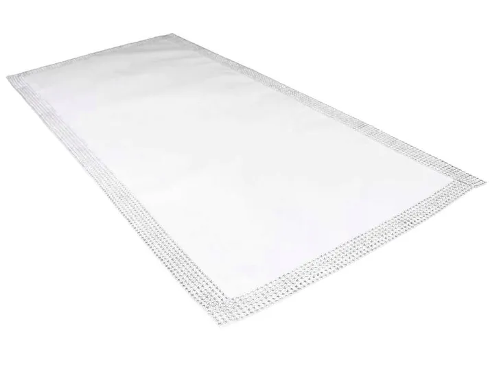 obrus-margo-blyszczacy-z-cyrkoniami-150x260-bialy-szerokosc-produktu-150-cm