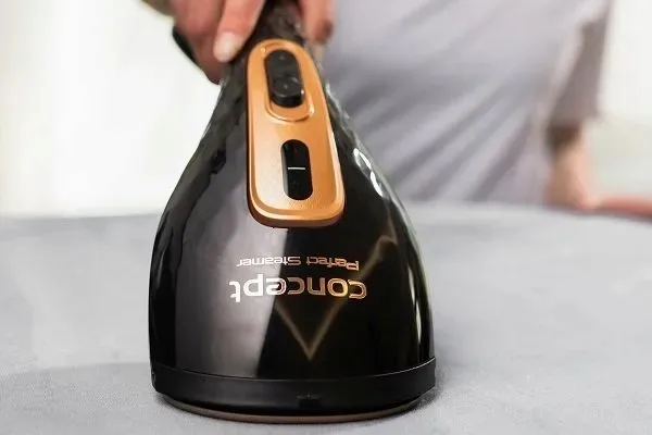 parownica-no8000-concept-zalaczone-wyposazenie-mocowanie-szczotki-praktyczny-uchwyt-miarka-dowody