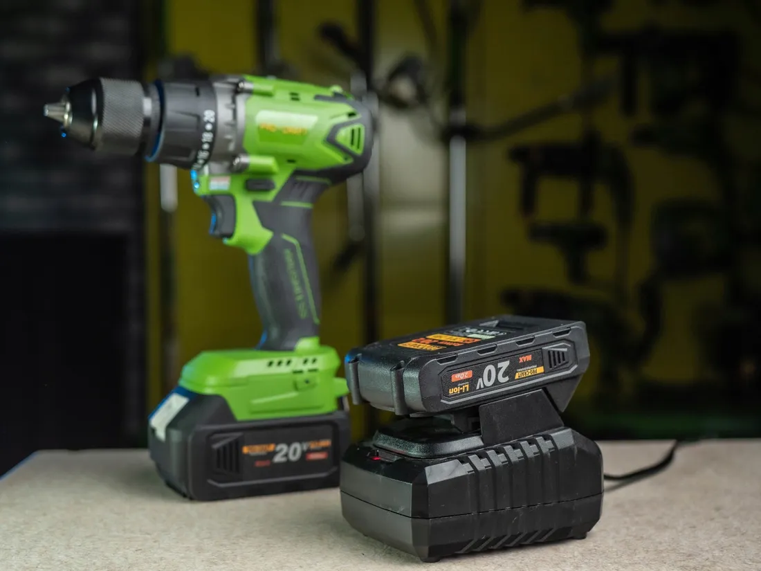 ladowarka-procraft-charger20-1