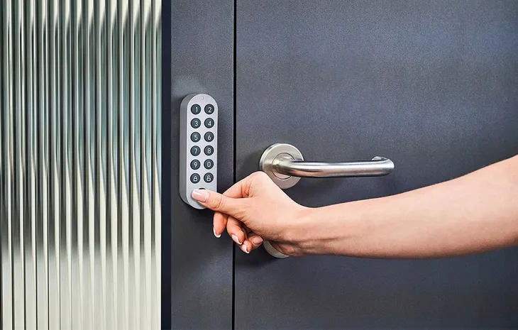 zamek-lockin-wifi-certyfikat-ce