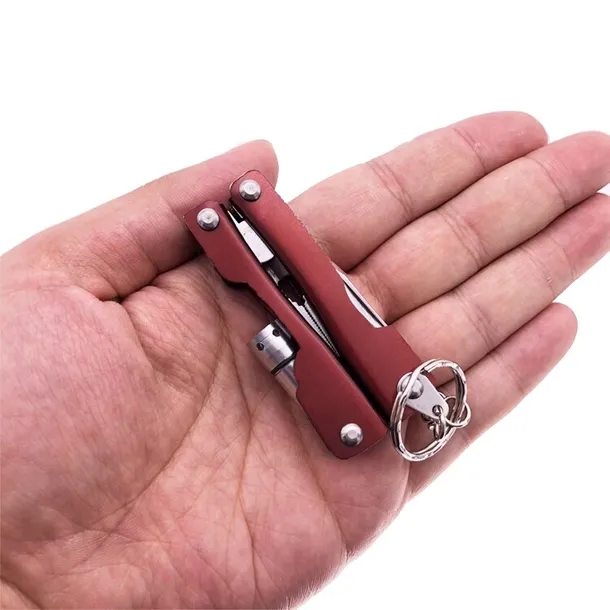 mini-multitool-brelok-kombinerki-8-w-1-latarka-noz-cechy-dodatkowe-blokada-narzedzia-szczypce