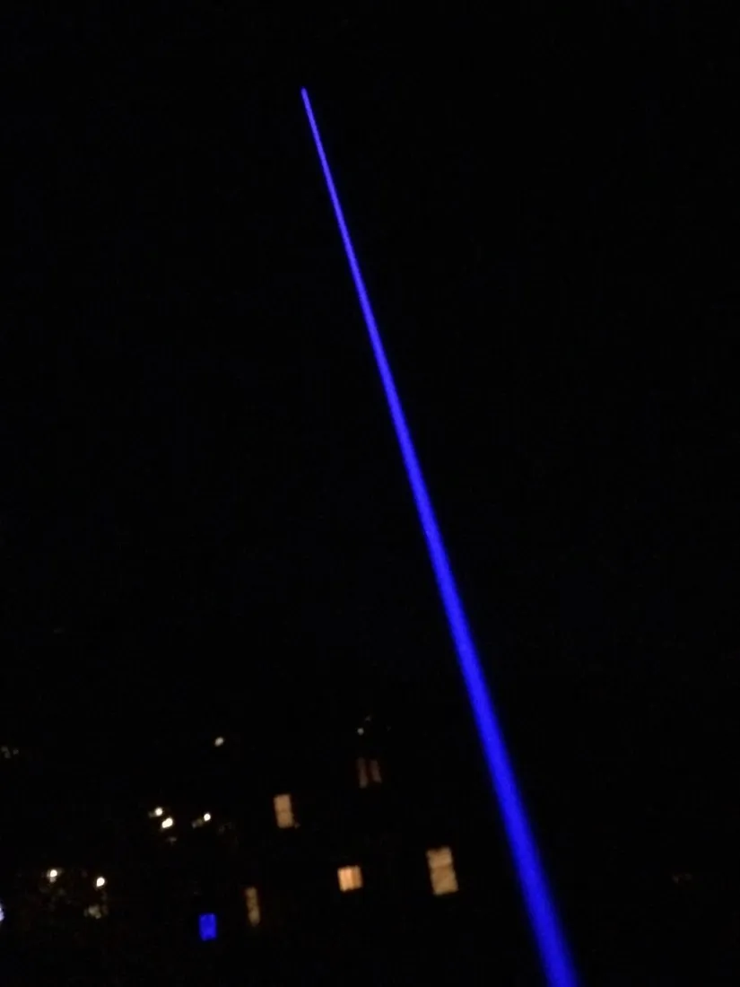 laser-dla-kota-bluepoint-blue-pointer