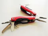 multitool-tmq-12-w-1-liczba-dodatkowych-narzedzi-12