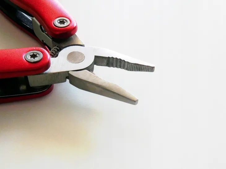 multitool-tmq-12-w-1-marka-tmq