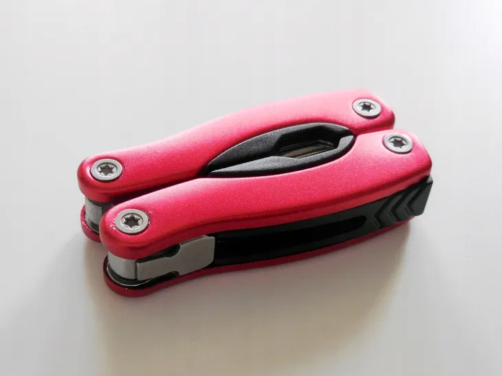 multitool-tmq-12-w-1-waga-94-g