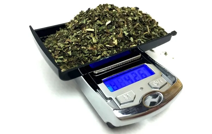 waga-jubilerska-kluczyk-samochodowy-001-200g-mini-kod-producenta-5296023873478