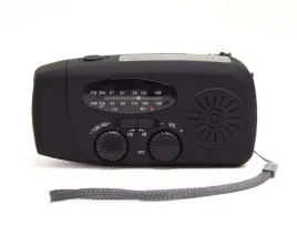 radio-sieciowo-bateryjne-am-fm-nakida-solar