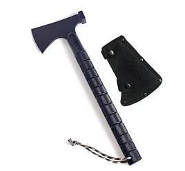 siekiera-topor-toporek-noz-maczeta-krzesiwo-pila