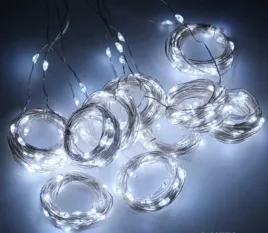 kurtyna-na-druciku-300-led-usb-bialy-zimny-pilot