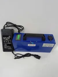 akumulator-litowo-jonowy-48v7-5ah-plus-ladowarka-do-wozka-schodolaza