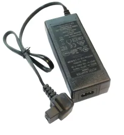 zasilacz-samochodowy-do-lodowki-14-5v-4-1a-59-45w