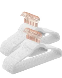 zestaw-50-sztuk-wieszakow-na-ubrania