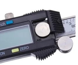 suwmiarka-elektroniczna-precision-150-mm