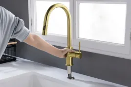 bateria-kuchenna-stojaca-blue-water-plaza-plus-zloty