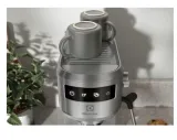 ekspres-kolbowy-electrolux-e6ec1-6st-pojemnosc-zbiornika-na-wode-1