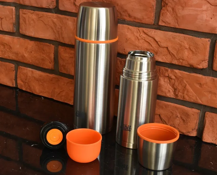 termos-prozniowy-esbit-iso-vacuum-flask-075l-2kub-wysokosc-23-cm