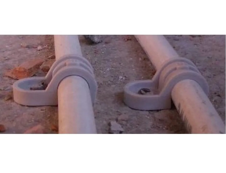 fp-pojedynczy-uchwyt-plastikowy-25mm-op-100-kod-producenta-925fp