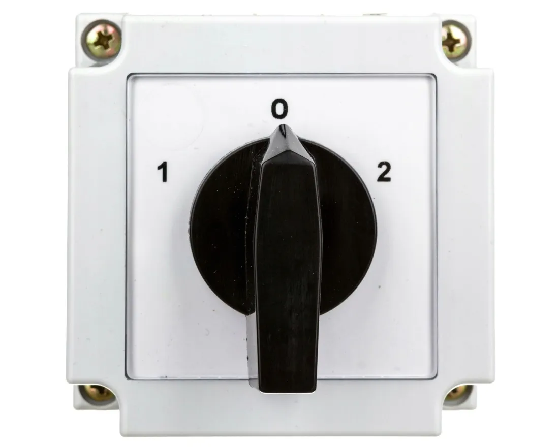 lacznik-apator-690-v-ip55-25-a