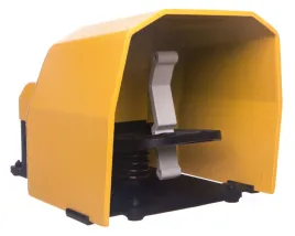 wylacznik-nozny-emas-t0-pdks11bx10-pojedynczy