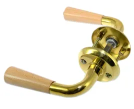 klamka-drzwiowa-mosiezna-pokojowa-drewno-retro