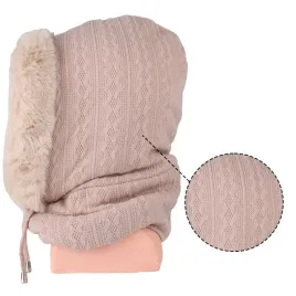 ciepla-czapka-damska-odporna-na-zimno-3cm-bezowa