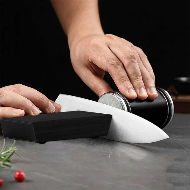 zestaw-ostrzalek-bebnowych-do-ostrzenia-15-i-20-stopni-w-kolorze-czarnym-rodzaj-diamentowa