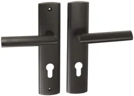 klamka-do-drzwi-zewnetrznych-mati-72-mm-wklad-czarna-prawa-zewnetrzna