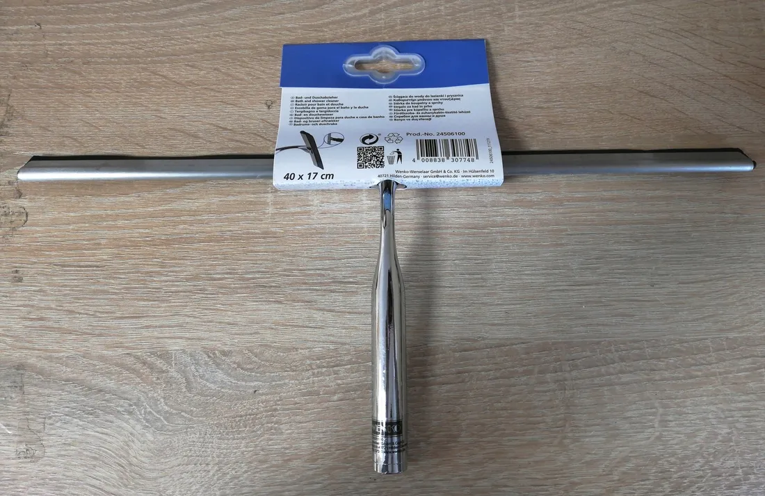 sciagaczka-do-szyb-i-luster-wenko