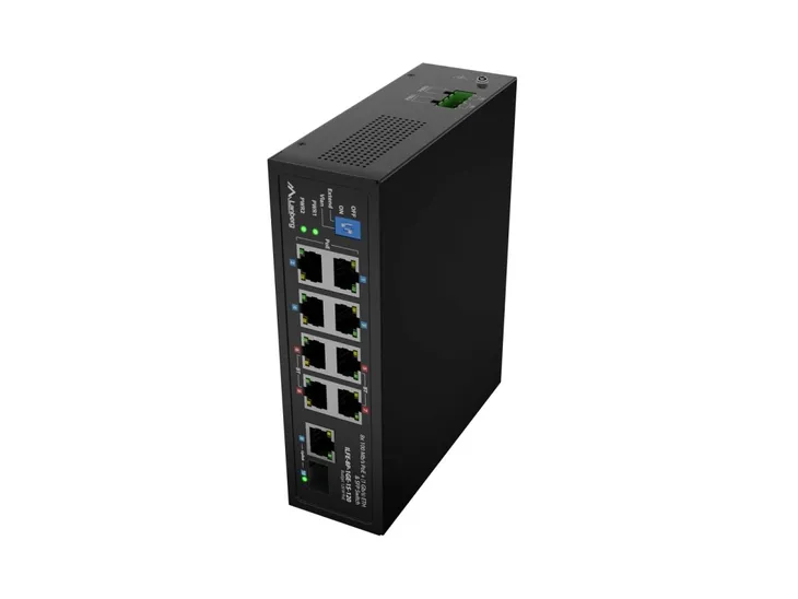 switch-lanberg-ilfe-8p-1ge-1s-120-liczba-portow-9-certyfikat-ce