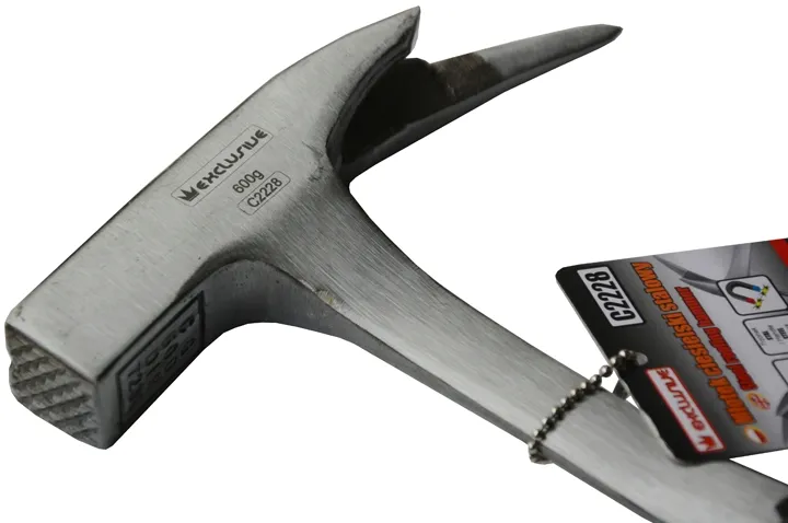mlotek-ciesielski-dekarski-monoblock-stalowy-magnesem-gwozdzi-600g-din-7239-typ-narzedzia-ciesielski