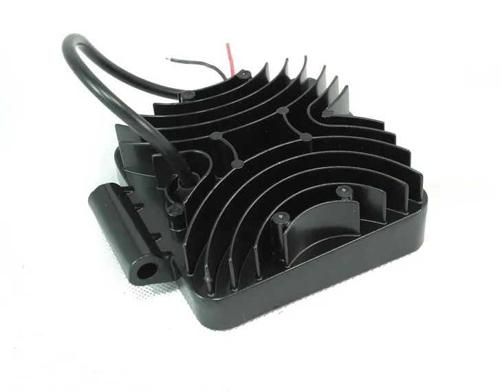 lampa-robocza-kamar-l0077-ksztalt-kwadratowy