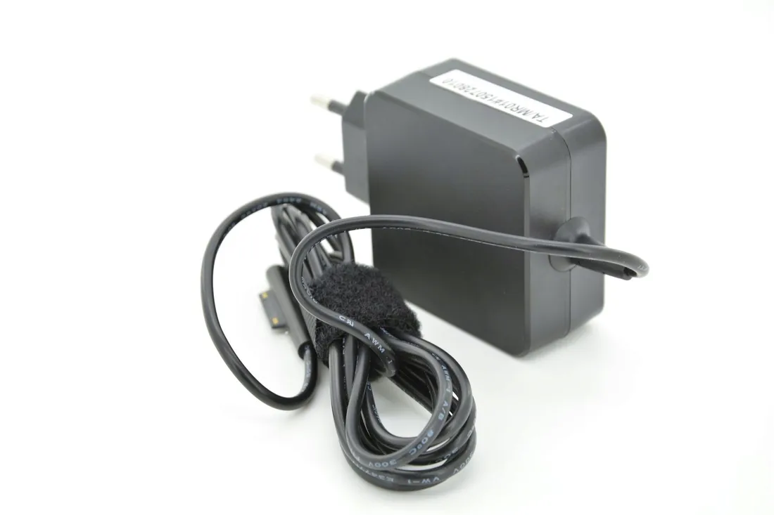 zasilacz-energy4u-30-w-do-microsoft