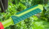nozyce-do-zywoplotu-galezi-faliste-550mm-ostrze-200-mm-waga-z-opakowaniem-0-15-kg
