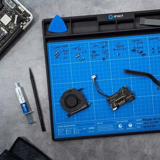 ifixit-mata-magnetyczna-organizator-fixmat-magnetic-screw-mat-eu145491-1-kolor-niebieski