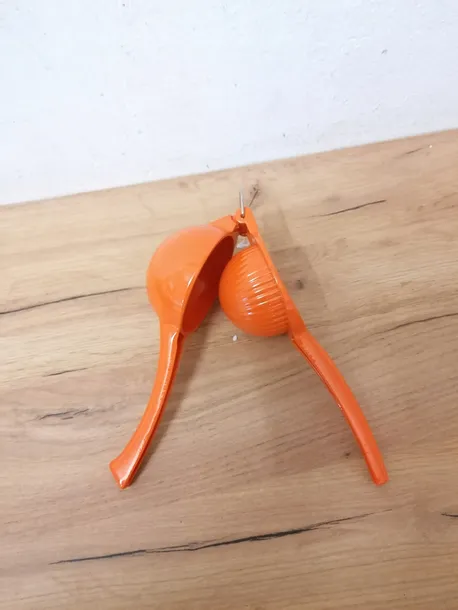 wyciskarka-do-cytrusow-cilio-kod-producenta-ci-293425