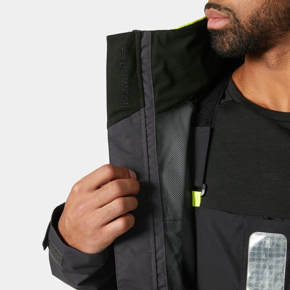 kurtka-helly-hansen-2025-pier-jacket-4-0-ebony-l
