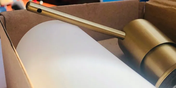 dozownik-ari-300-ml-pojemnosc-pojemnika-300-ml