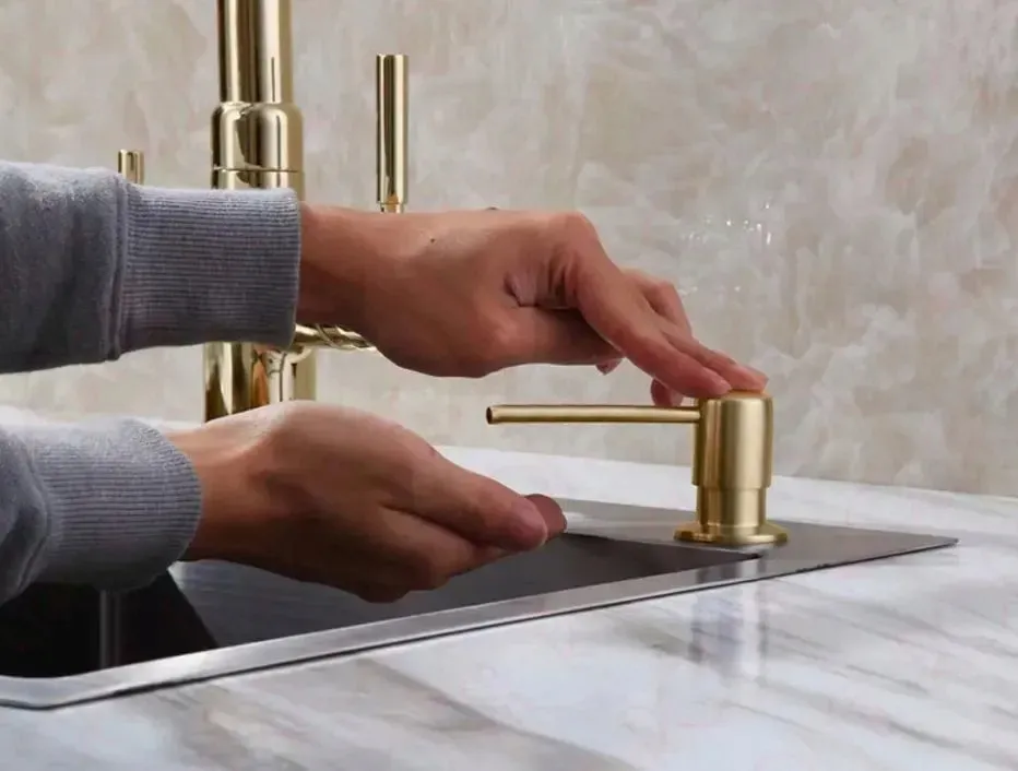 dozownik-ari-300-ml-kolor-pompki-inny