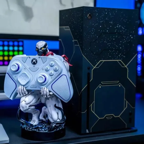 venom-figurka-stojak-na-pada-komorke-marvel-anti-venom-marka-exquisite-gaming