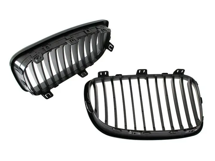 nerki-atrapa-grill-bmw-czarny-mat-stan-nowy