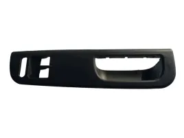 uchwyt-raczka-panel-drzwi-lewy-przod-vw-passat-b5