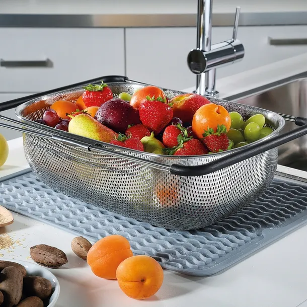 durszlak-z-rozkladanymi-uchwytami-od-34-do-58-cm-kuchenprofi-marka-kuchenprofi